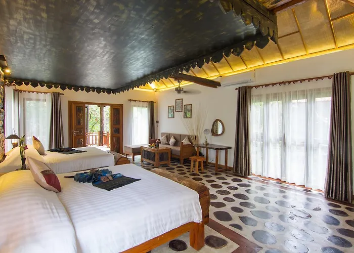 Bong Thom Forest Hotel